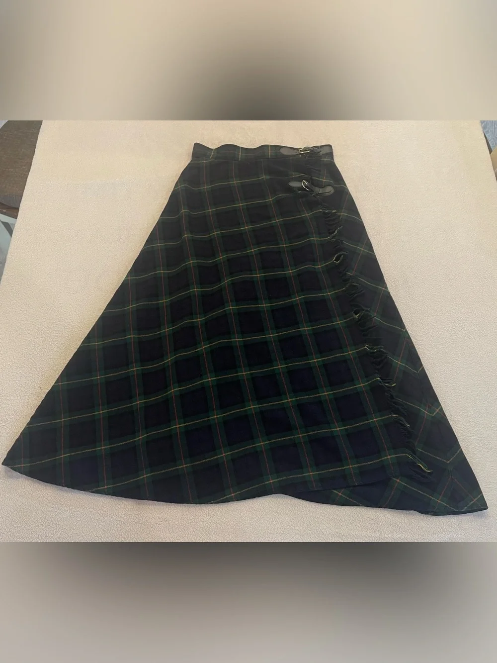Vintage Y2K LizSport Wool Tartan Wrap Skirt Size 10 Green Plaid Fringe Buckle - Picture 2 of 12